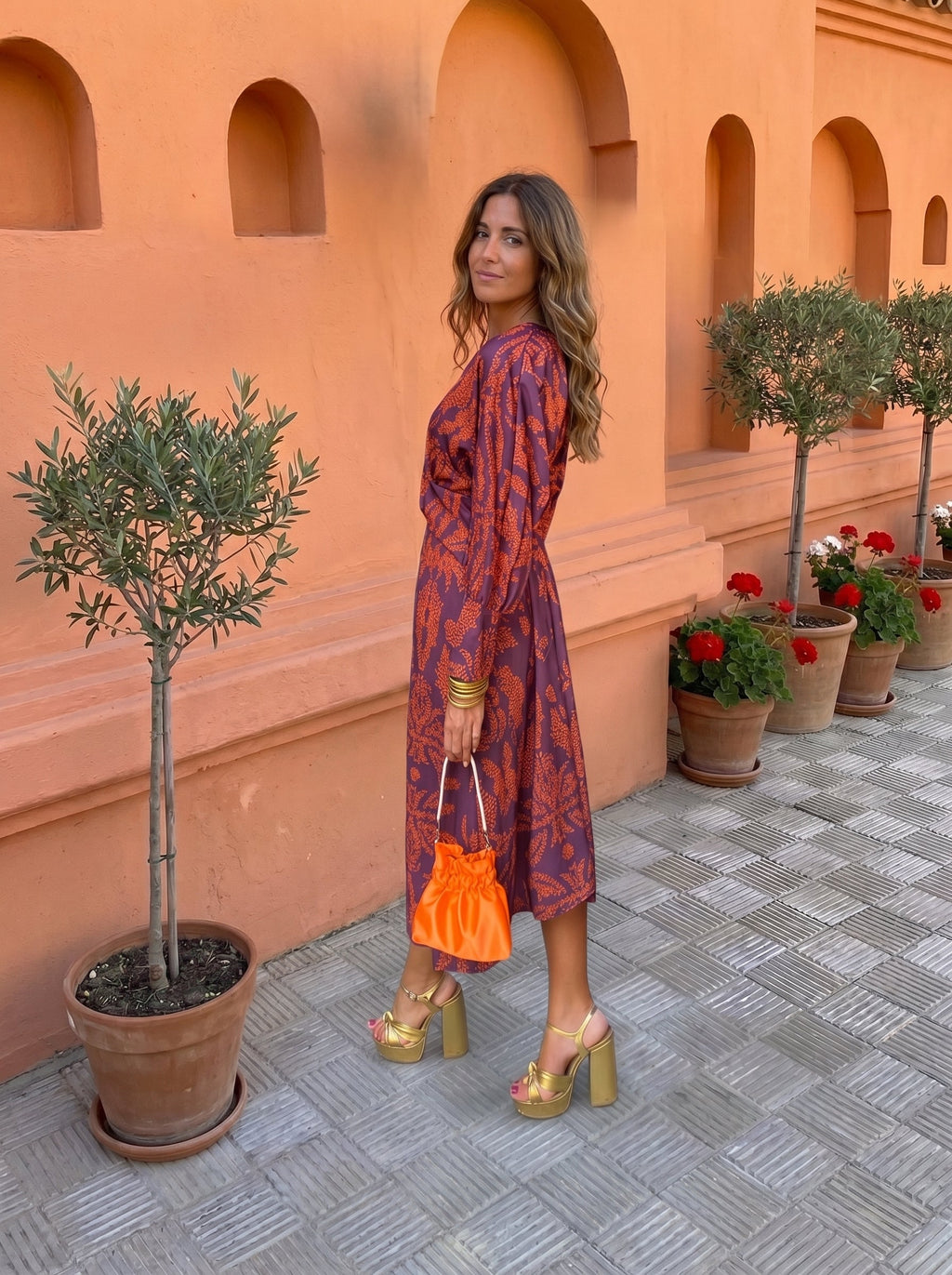 Vestido Midi con Estampado Elegante