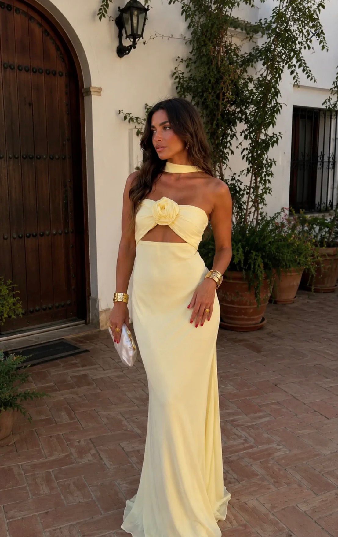 Vestido Gardenia | Maxi Halter con Rosa Corsage
